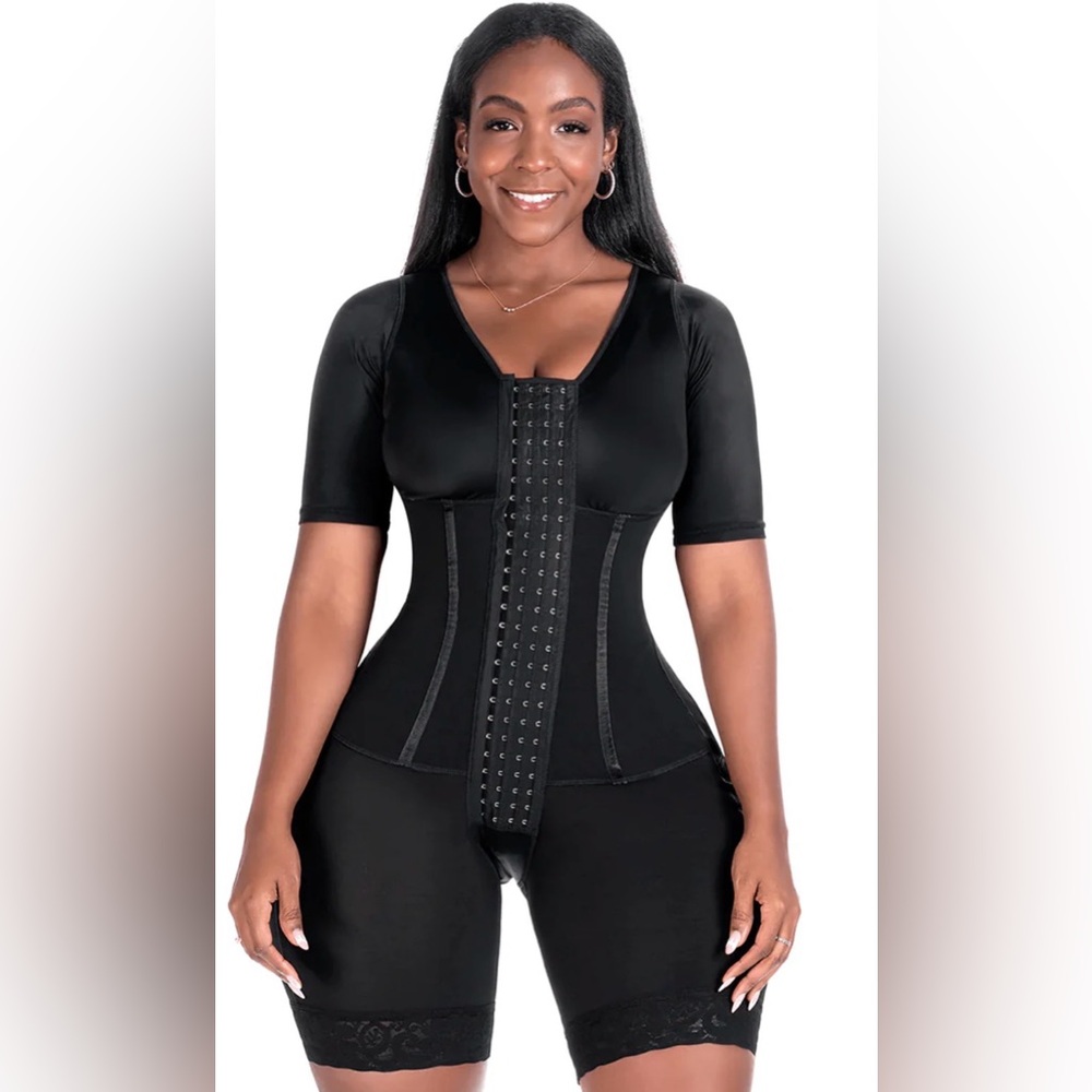 Shapewear Fajas with Sleeves and Built-In Bra